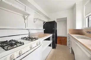 1842 Temple Ave, Signal Hill, CA 90755 - Photo 17