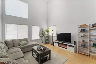 1119 Albany, Los Angeles, CA 90015 - Photo 3