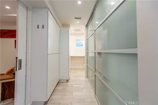 417 E Balboa Blvd, Newport Beach, CA 92661 - Photo 51