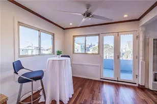 417 E Balboa Blvd, Newport Beach, CA 92661 - Photo 21