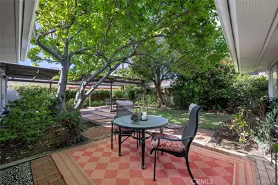 2033 E Fern, Fullerton, CA 92831 - Photo 49