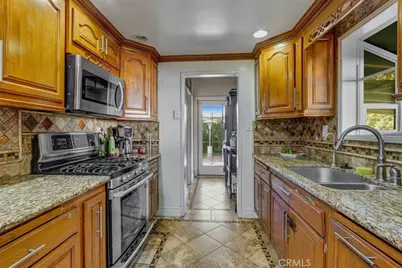 9420 Hoback Street, Bellflower, CA 90706 - Photo 13