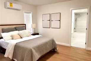 8758 S Hobart, Los Angeles, CA 90047 - Photo 33