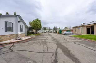 22111 Newport, Riverside, CA 92313 - Photo 25