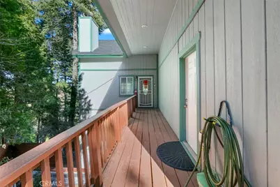 24622 Bernard, Crestline, CA 92325 - Photo 43