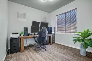 16366 Creekside, La Mirada, CA 90638 - Photo 23