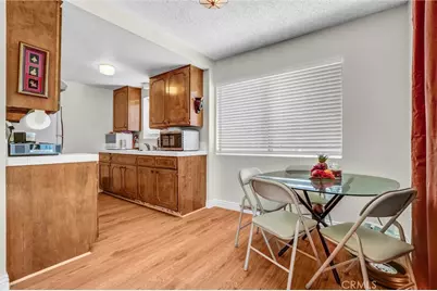 615 E Broadway, Long Beach, CA 90802 - Photo 15