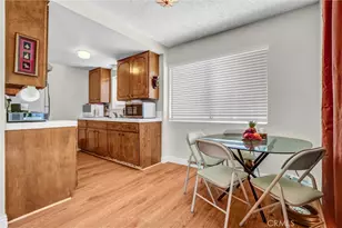 615 E Broadway, Long Beach, CA 90802 - Photo 15