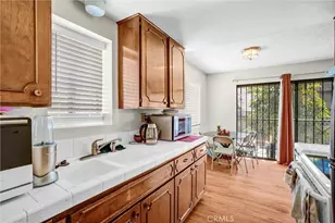 615 E Broadway, Long Beach, CA 90802 - Photo 19