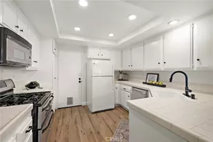 18044 Courreges Ct, Fountain Valley, CA 92708 - Photo 11