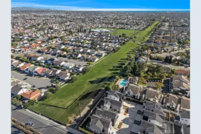 18044 Courreges Court, Fountain Valley, CA 92708 - Photo 27