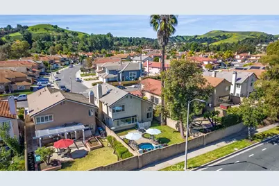 14377 Autumn Hill, Chino Hills, CA 91709 - Photo 39