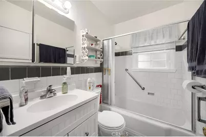 17013 California, Bellflower, CA 90706 - Photo 25