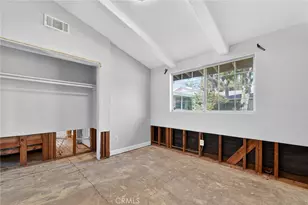 11633 Balboa, Granada Hills, CA 91344 - Photo 23