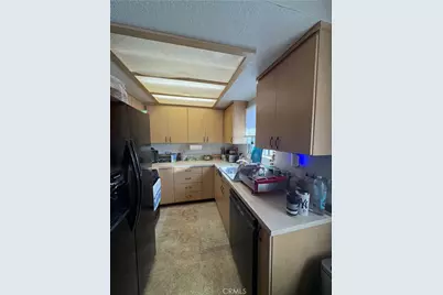 15005 Indiana #5, Paramount, CA 90723 - Photo 9