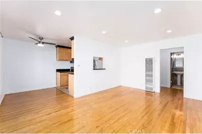 930 E 1st Street #2, Long Beach, CA 90802 - Photo 3