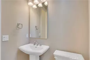 142 Firefly, Irvine, CA 92618 - Photo 17