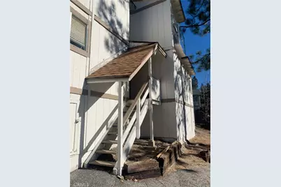 32490 Scandia Drive, Running Springs, CA 92382 - Photo 3