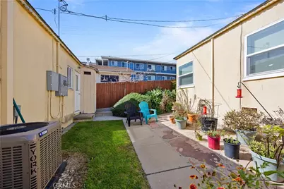 529 E Walnut, El Segundo, CA 90245 - Photo 23
