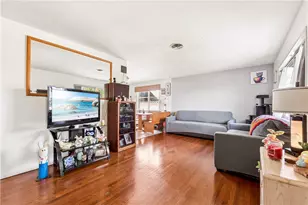 10271 Garrett Rd, Stanton, CA 90680 - Photo 3