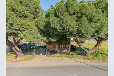 7977 Victoria Avenue, Highland, CA 92346 - Photo 13