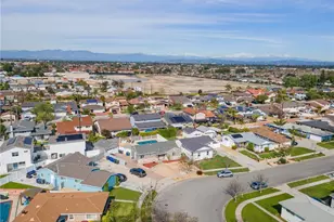 6003 Droxford, Lakewood, CA 90713 - Photo 31