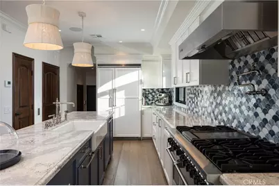 302 3rd, Huntington Beach, CA 92648 - Photo 7