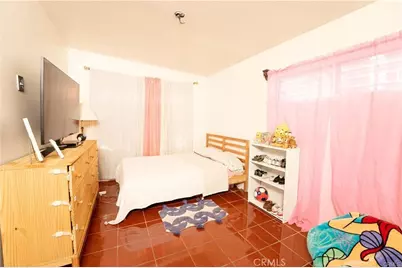 645 E 113th, Los Angeles, CA 90059 - Photo 13