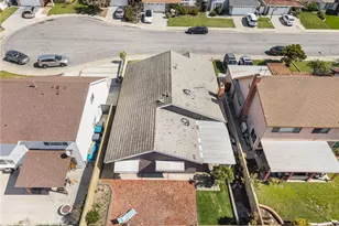 7891 Comstock Cir, La Palma, CA 90623 - Photo 33