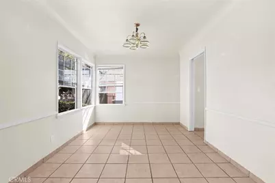 140 East 69th Way, Long Beach, CA 90805 - Photo 7