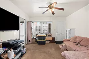 140 E 69th Way, Long Beach, CA 90805 - Photo 21