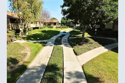 278 N Wilshire #B21, Anaheim, CA 92801 - Photo 21