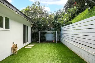 4028 Don Diablo, Los Angeles, CA 90008 - Photo 39