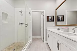 649 W Foothill Blvd, Glendora, CA 91741 - Photo 15