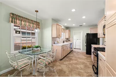 1115 N Richman Avenue, Fullerton, CA 92835 - Photo 17