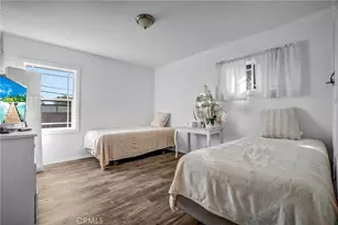 856 E McFadden Ave, Santa Ana, CA 92707 - Photo 17