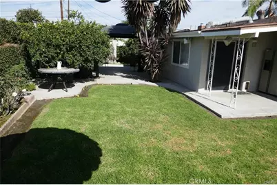 315 S Benwood, Anaheim, CA 92804 - Photo 13