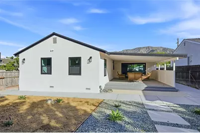 8048 Wentworth Street, Sunland, CA 91040 - Photo 19