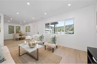 8048 Wentworth Street, Sunland, CA 91040 - Photo 13