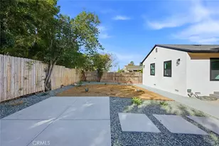 8048 Wentworth St, Sunland, CA 91040 - Photo 21