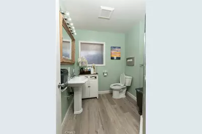 1342 E Chapman, Orange, CA 92866 - Photo 17