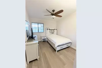 1680 Monterey Rd., M2-10I, Seal Beach, CA 90740 - Photo 17