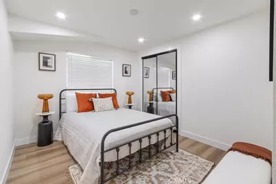 1450 W 35th Place, Los Angeles, CA 90018 - Photo 21