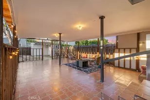 1450 W 35th Pl, Los Angeles, CA 90018 - Photo 27