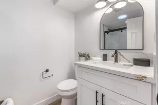 1450 W 35th Pl, Los Angeles, CA 90018 - Photo 25