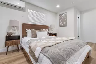 1450 W 35th Pl, Los Angeles, CA 90018 - Photo 31