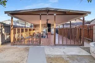 1450 W 35th Pl, Los Angeles, CA 90018 - Photo 45