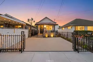 1450 W 35th Pl, Los Angeles, CA 90018 - Photo 31