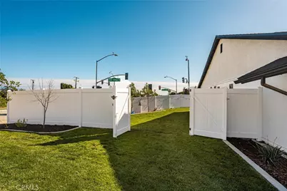 688 Buttonwood, Brea, CA 92821 - Photo 47