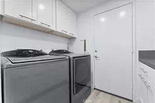 27088 Ironwood Dr, Laguna Hills, CA 92653 - Photo 39